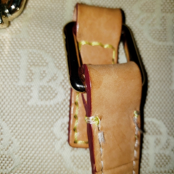 VINTAGE DOONEY AND BOURKE - Picture 9 of 9